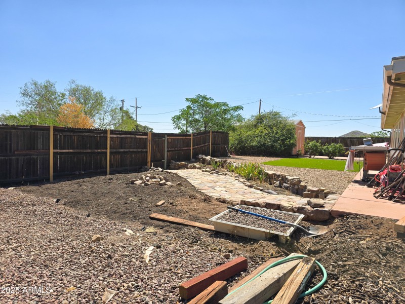 This is a low maintenance yard