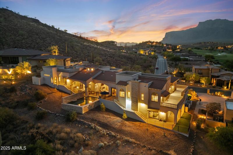 008-8_AustinDJI_0361