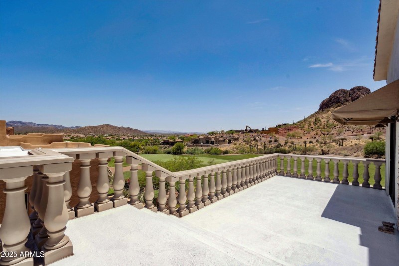 Wrap around Balcony Deck