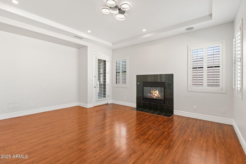 24-web-or-mls-3215-e-constance-wy