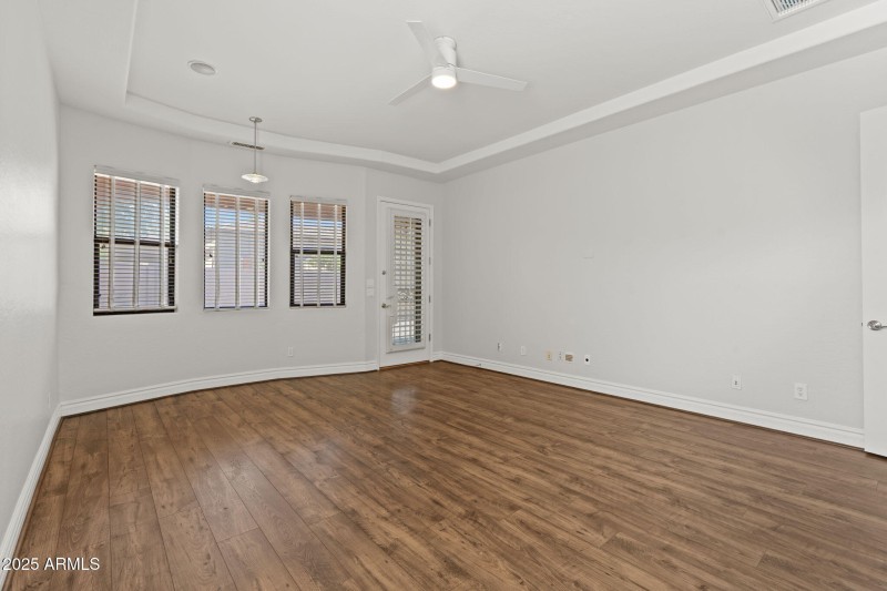 27-web-or-mls-3215-e-constance-wy