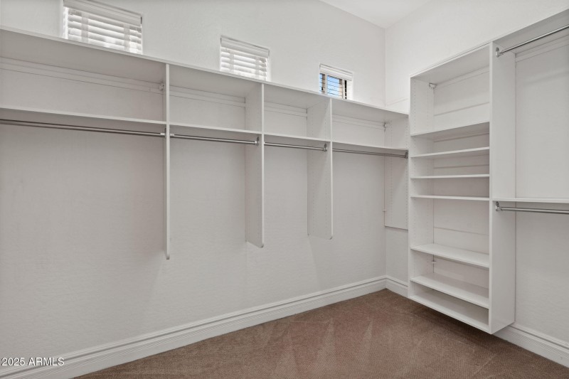 30-web-or-mls-3215-e-constance-wy