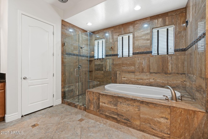 34-web-or-mls-3215-e-constance-wy