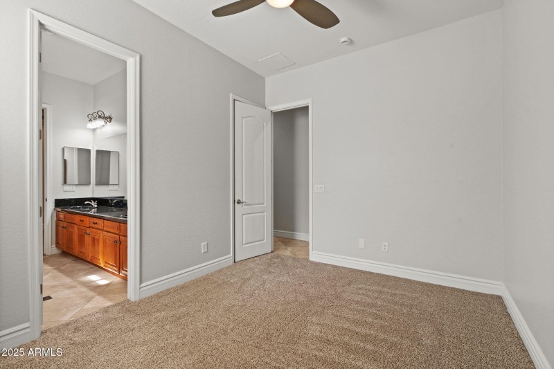 38-web-or-mls-3215-e-constance-wy