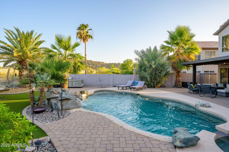 30-web-or-mls-Pontiac-36