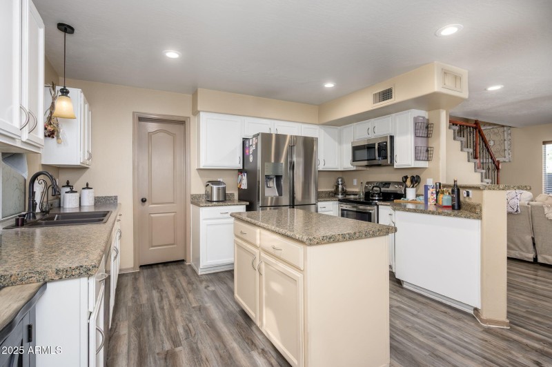 15-web-or-mls-Pontiac-22