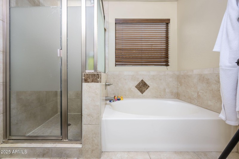 2-web-or-mls-Pontiac-10