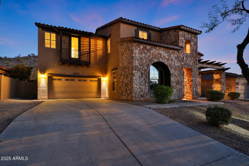 Gorgeous Curb Appeal
