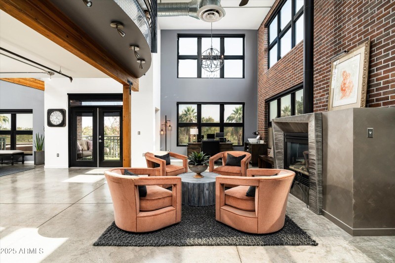 11-914 E Osborn Road, No 403 (11 of 70)