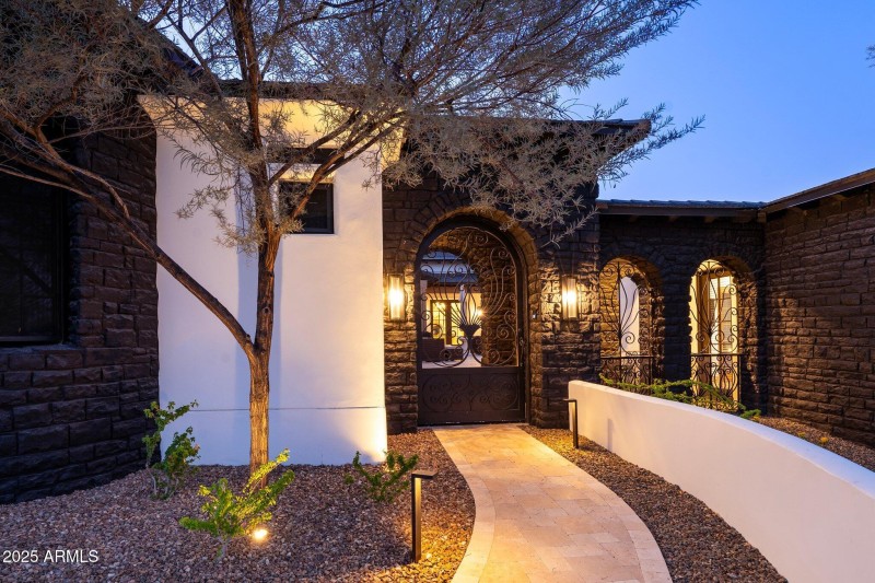 73-web-or-mls-_TMR0193