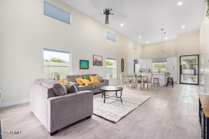 1749838692278-211-9096-4