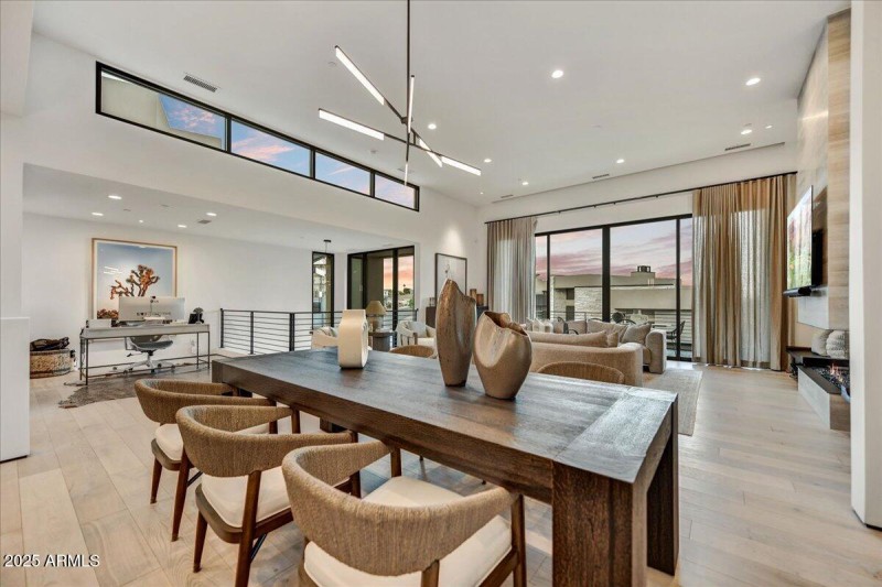 21-Dining Sitting - Copy