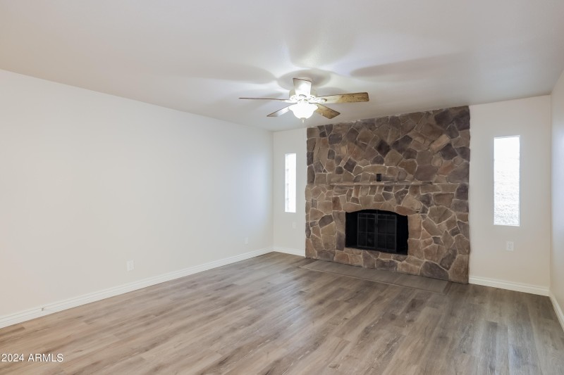 021-photo-bonus-room-13286376