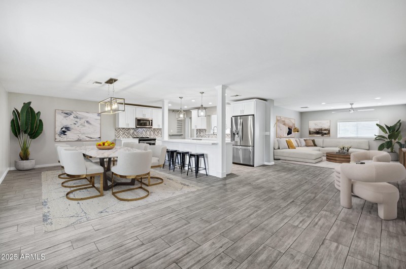 3046 E Glenrosa Ave-5_VS