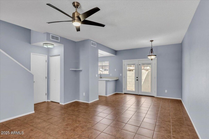 06-2954 N Oregon St #3