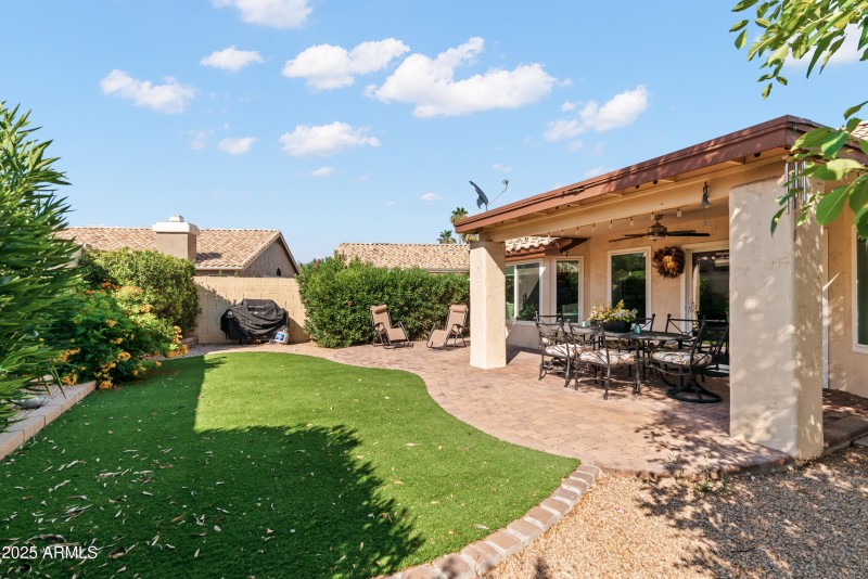 23_14576 w raindance rd-22