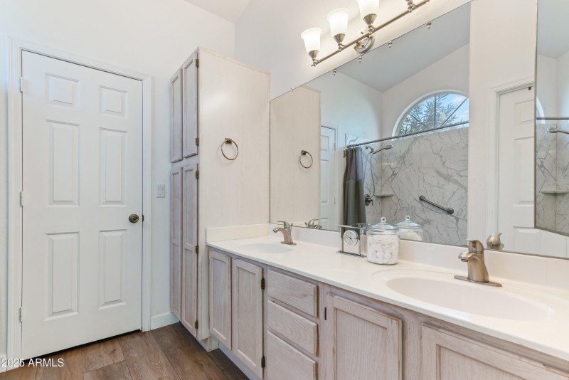 28_14576 w raindance rd-27