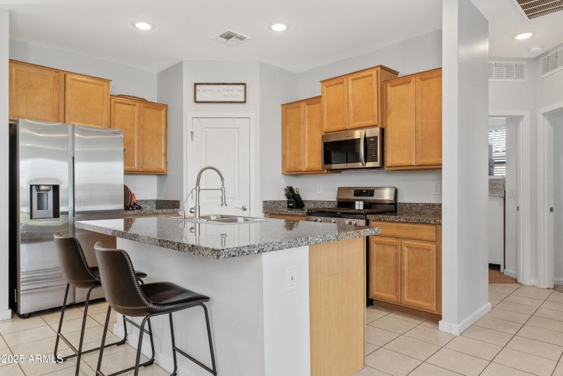 Eat-In Kitchen Island