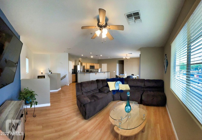 1420 N 81St Ave For Lease