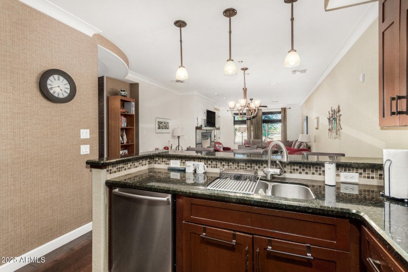 19 - Woodmere Fairway