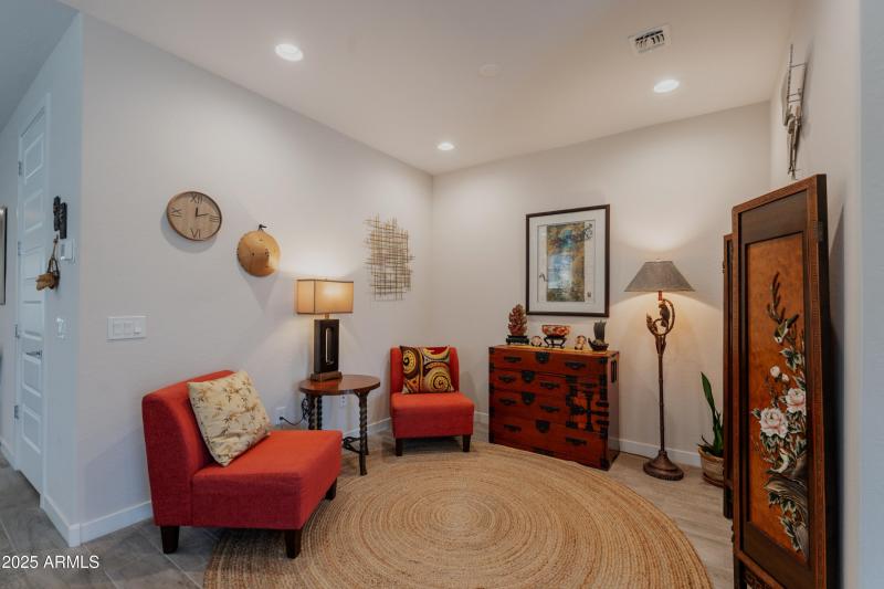 023 Den 17219 W La Luz Rd