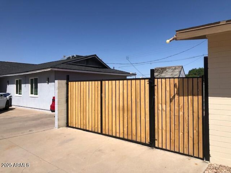 4517 Grandview - FT 7