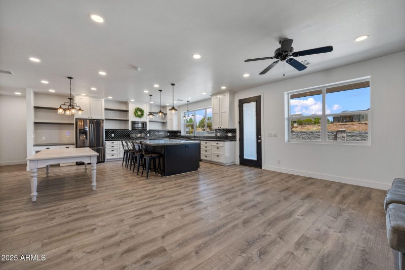 1738W7thSSt-Snowflake-AZ-8