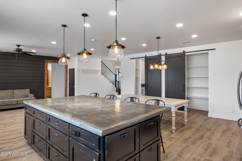 1738W7thSSt-Snowflake-AZ-12