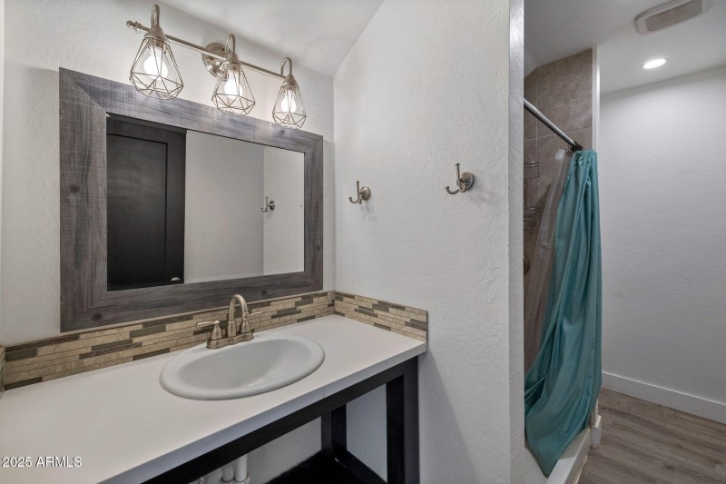 1738W7thSSt-Snowflake-AZ-32