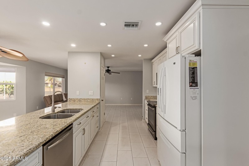 Updated Kitchen Cabinets