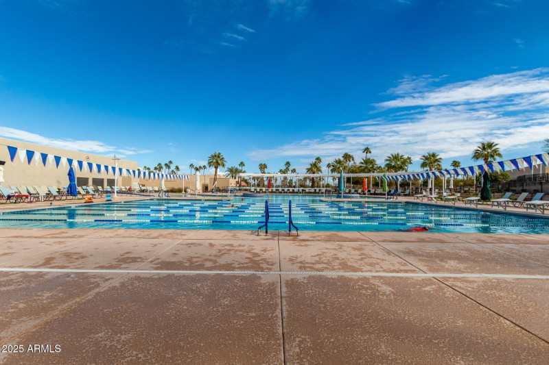 Sun City West Amenities