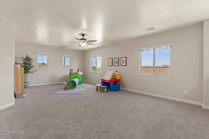 28-Bonus Room