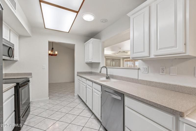 27_20603_N_147th25_mls