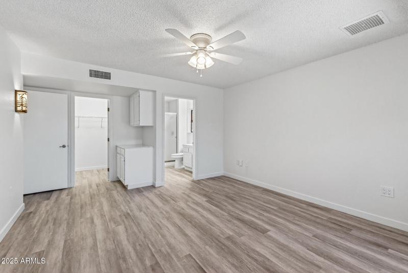 38_20603_N_147th36_mls