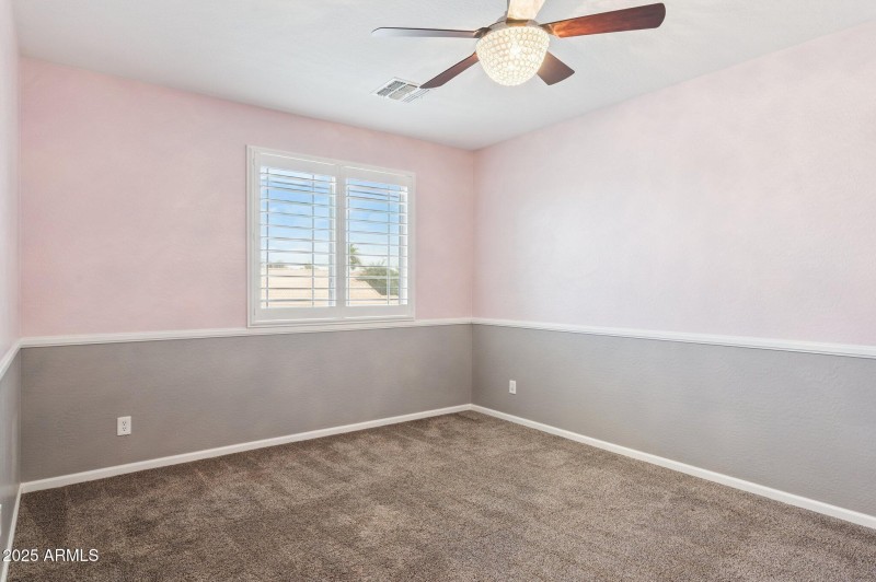 38-web-or-mls-20226-n-madison-dr