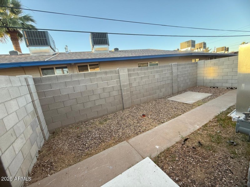 eea37368-24fa-4542-a6b0-bf5bef109e31