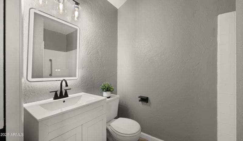 Downstairs Ensuite Bathroom