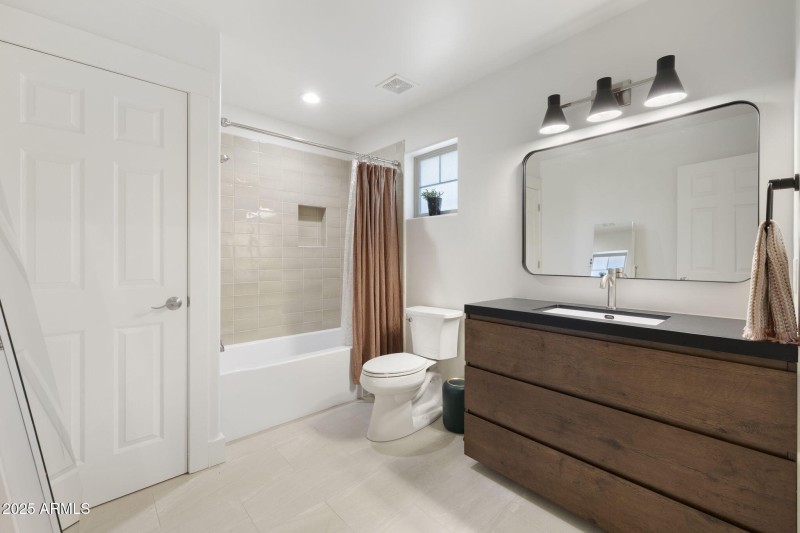 Upstairs Guest Bathroom