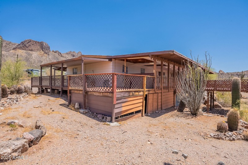 6-web-or-mls-Saddle-6