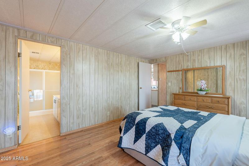 25-web-or-mls-Saddle-25