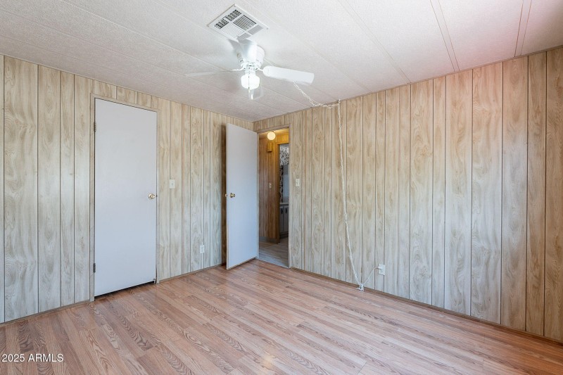 31-web-or-mls-Saddle-31