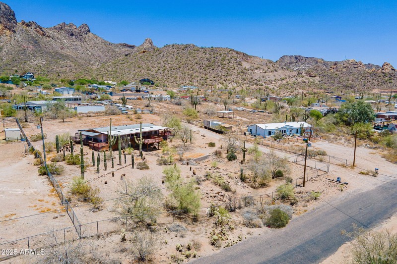 49-web-or-mls-Saddle-aerial-2