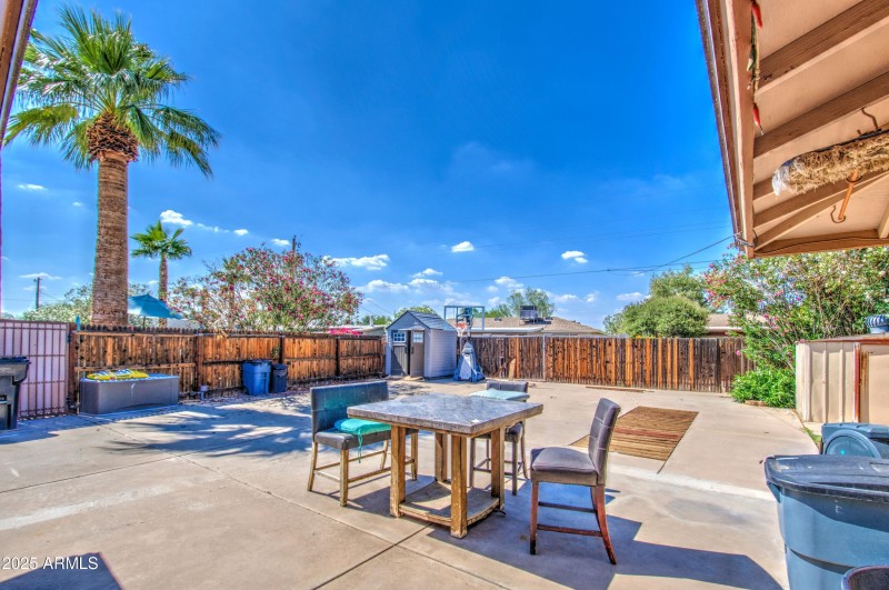 5119 n 87th st back yard rv gates