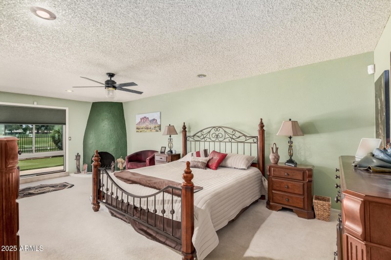 Primary Suite w/fireplace