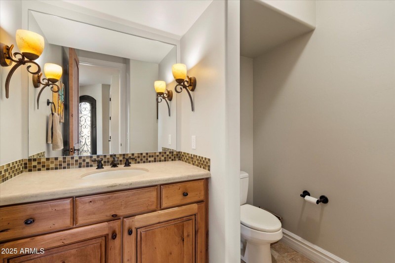 1st Floor Powder Room - 28