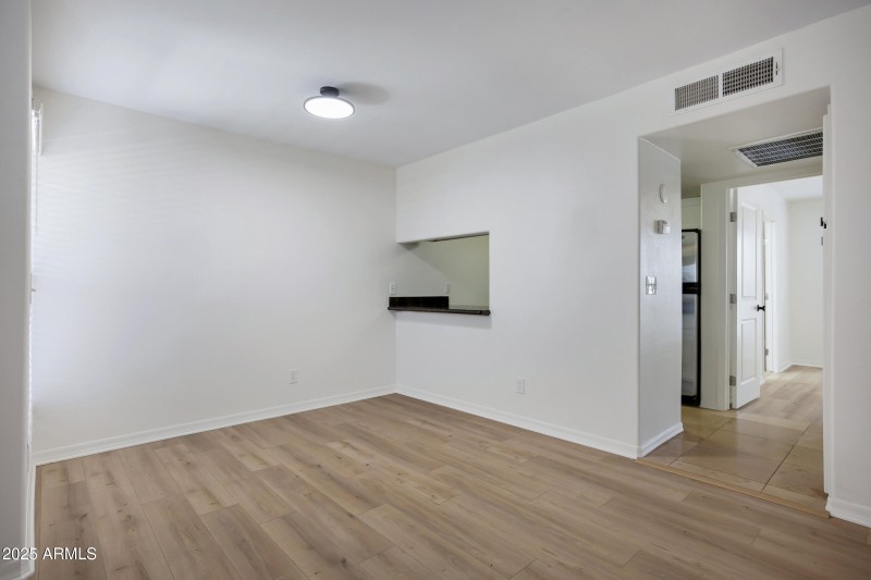 3619 E Monterosa St Apt 202-8