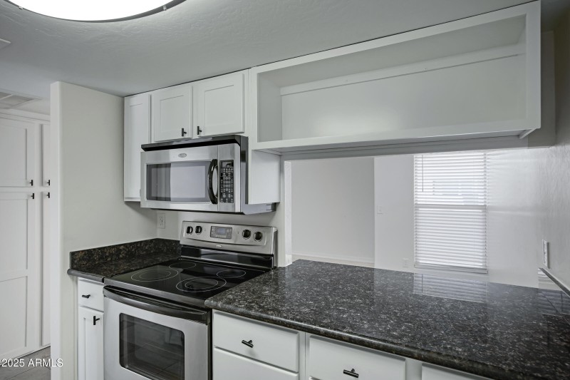 3619 E Monterosa St Apt 202-13