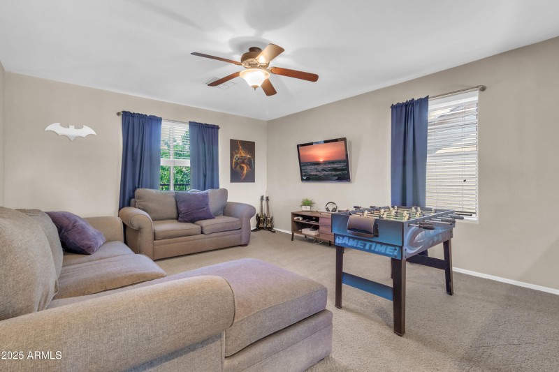 742 E Kingbird Dr-30