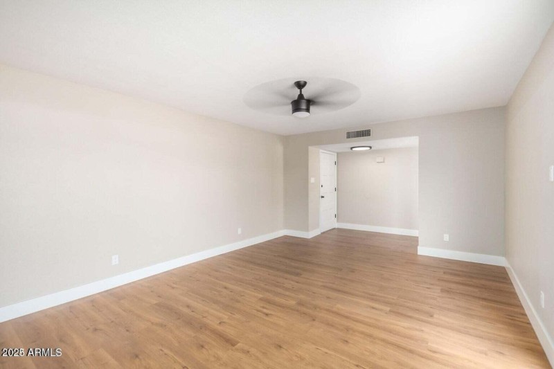 20221108062832148547000000-o