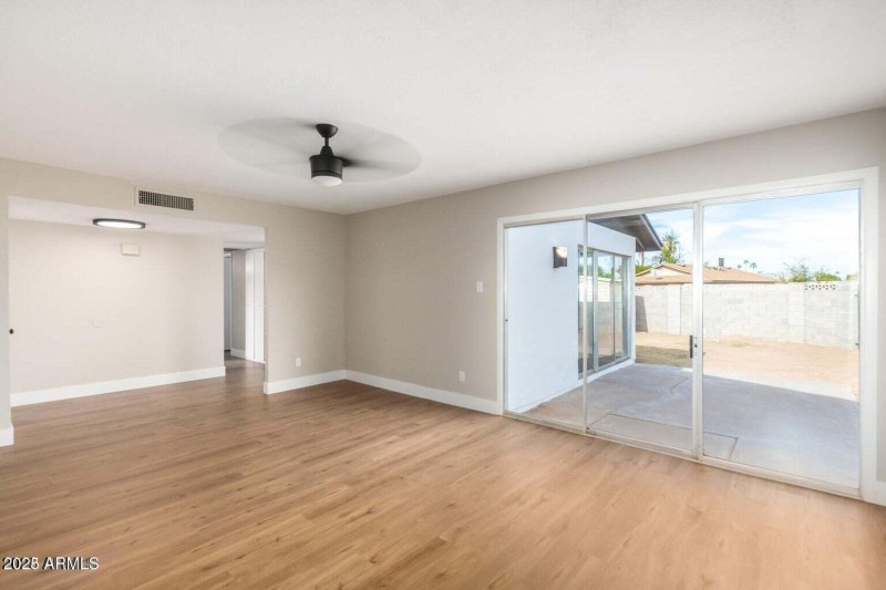 20221108062834971204000000-o